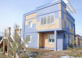 Процесс строительства магазина из газобетона с плоской кровлей