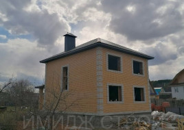 Коттедж 135 кв.м.из светлого кирпича